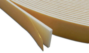 CINTA DOBLE FAZ ESPUMADA PARA INTERIORES 12MM X 10MTS